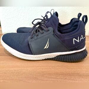 Nautica Men’s running Sneaker